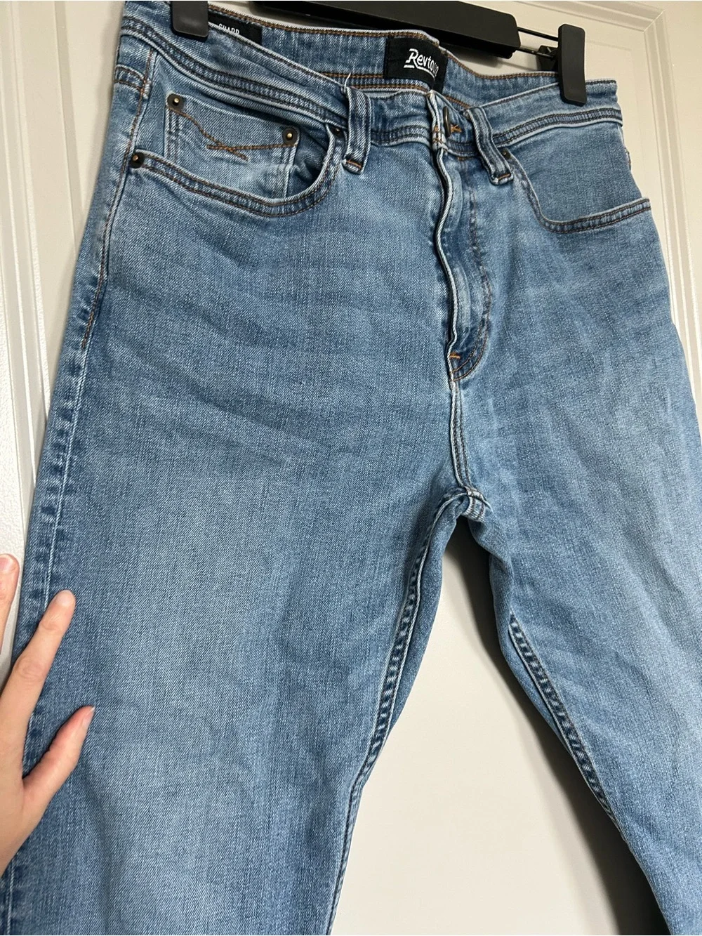 Men's Blue Revtown Sharp Straight-Leg Jeans